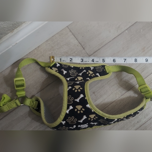 Pet Attire Extra Small Adjustable Dog Harness - XS Pet Harness 16"-19" - Picture 5 of 9